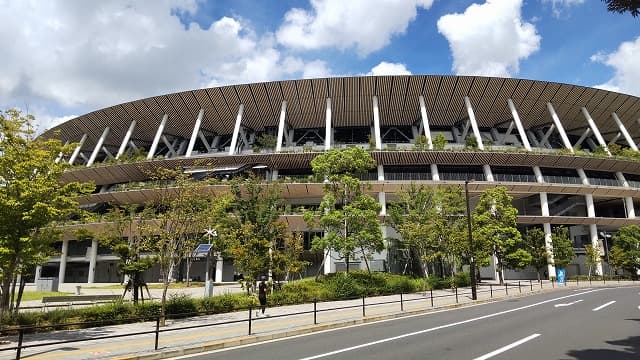 東京都新宿区の国立競技場