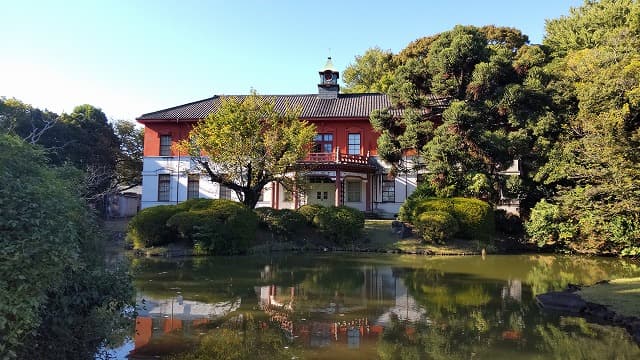 東京都文京区の旅行で訪れた観光名所、小石川植物園＿旧東京医学校