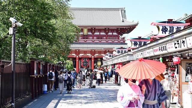 東京都台東区の浅草寺宝蔵門