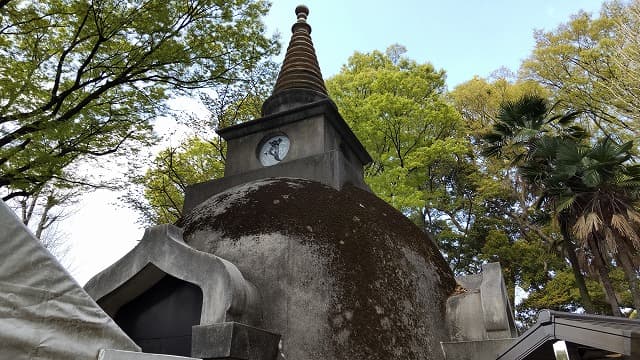 東京都台東区の上野恩賜公園にある大佛パゴダ