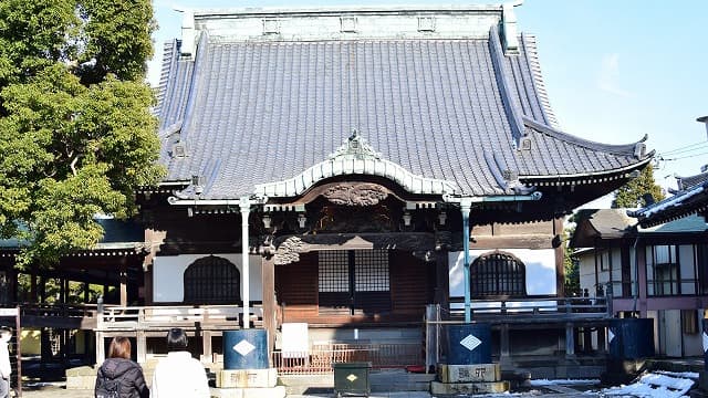 東京都葛飾区の柴又帝釈天本堂