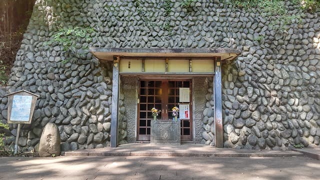 東京都調布市の深大寺の延命菩薩