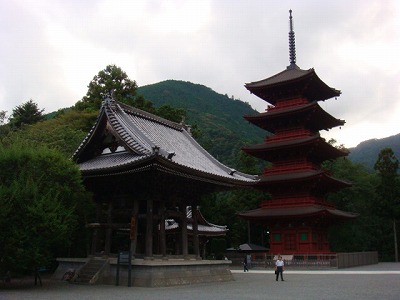 山梨県南巨摩郡の旅行で訪れた観光名所、身延山久遠寺