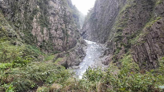 新潟県十日町市の旅行で訪れた観光名所、清津峡渓谷