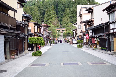 岐阜県高山市の旅行で訪れた観光名所、飛騨高山の古い町並み