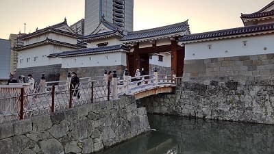 静岡県静岡市の旅行で訪れた観光名所、東御門橋