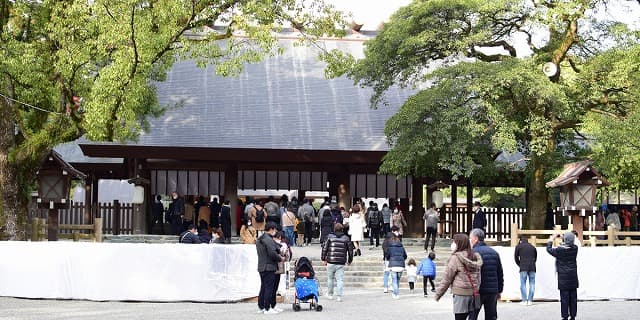 愛知県名古屋市の旅行で訪れた観光名所、熱田神宮