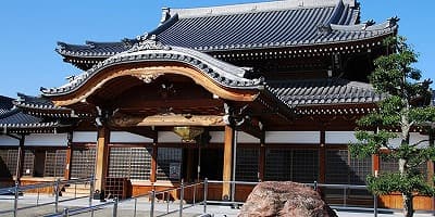 愛知県名古屋市の旅行で訪れた観光名所、荒子観音寺