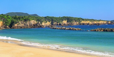 三重県鳥羽市の旅行で訪れた観光名所、千鳥ヶ浜海水浴場