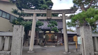 石川県金沢市の旅行で訪れた観光名所、東山菅原神社