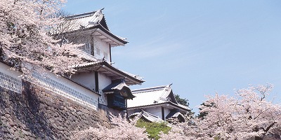 石川県の旅行で訪れた観光名所、金沢城公園