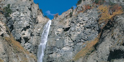 石川県白山市の旅行で訪れた観光名所、ふくべの大滝