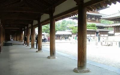 奈良県生駒郡の旅行で訪れた観光名所、法隆寺
