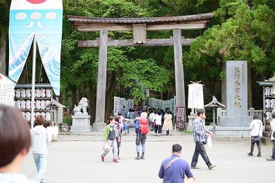 和歌山県田辺市の旅行で訪れた観光名所、熊野本宮大社の鳥居