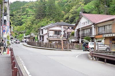 和歌山県田辺市の旅行で訪れた観光名所、湯の峰温泉温泉街