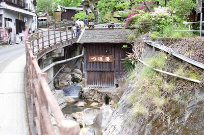 和歌山県田辺市の旅行で訪れた観光名所、湯の峰温泉つぼ湯