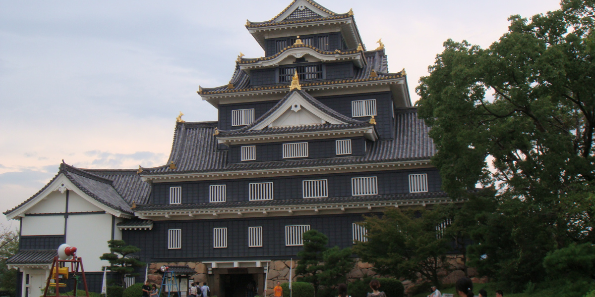 岡山県岡山市の旅行で訪れた観光名所、岡山城