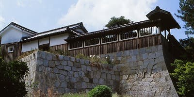 香川県丸亀市の旅行で訪れた観光名所、尾上邸