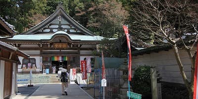 香川県坂出市の旅行で訪れた観光名所、白峯寺