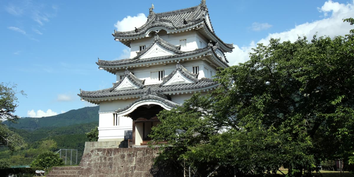 愛媛県宇和島市の旅行で訪れた観光名所、宇和島城