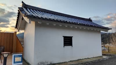 愛媛県大洲市の旅行で訪れた観光名所、大洲城御門番長屋