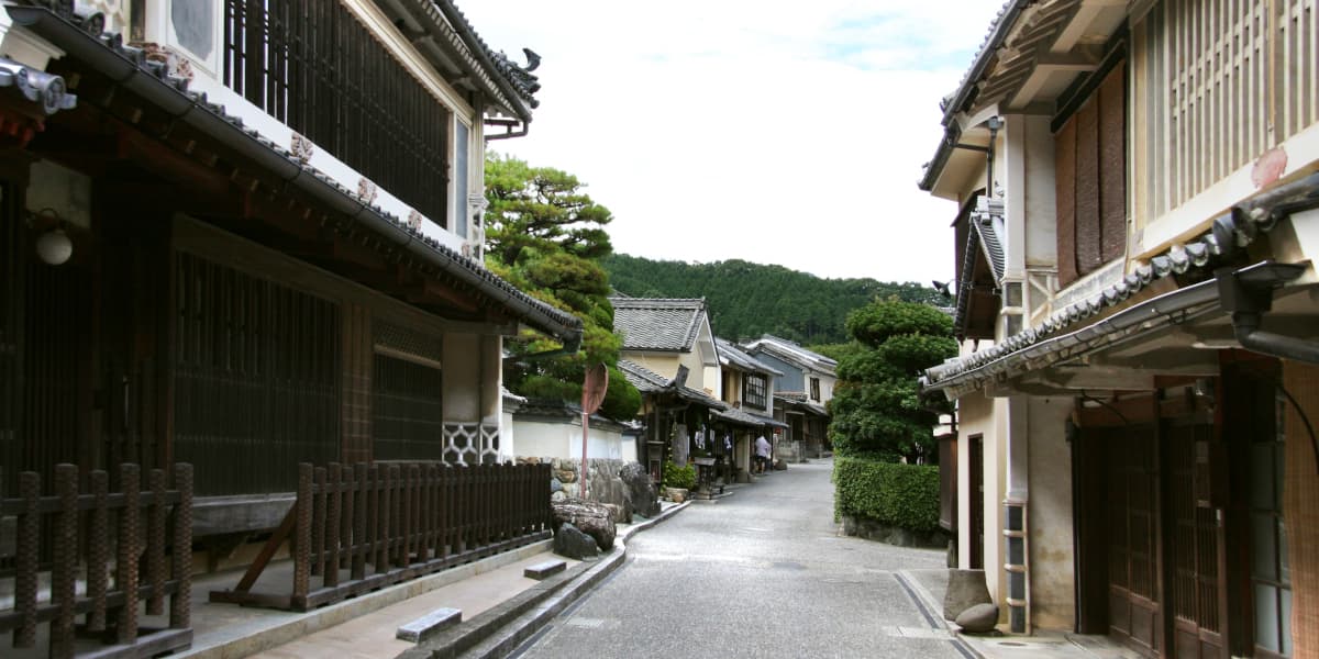 愛媛県喜多郡の旅行で訪れた観光名所、八日市・護国の町なみ