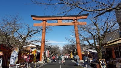 佐賀県鹿島市の旅行で訪れた観光名所、祐徳稲荷神社