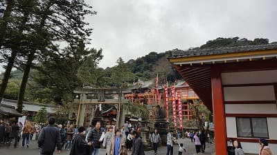 佐賀県鹿島市の旅行で訪れた観光名所、祐徳稲荷神社