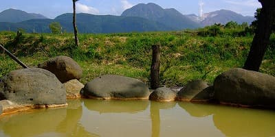 大分県玖珠郡の旅行で訪れた観光名所、馬子草温泉