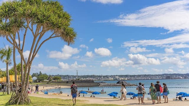 沖縄県中頭郡の旅行で訪れた観光名所、サンセットビーチ