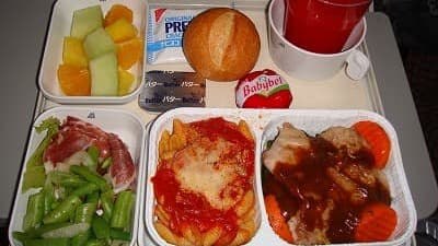 機内食：Alitalia 成田→ミラノ