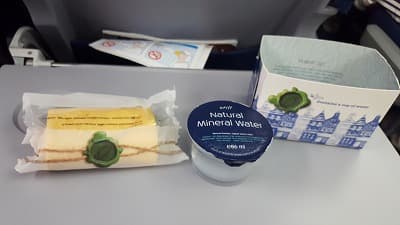 機内食：KLM アムステルダム→ブダペスト