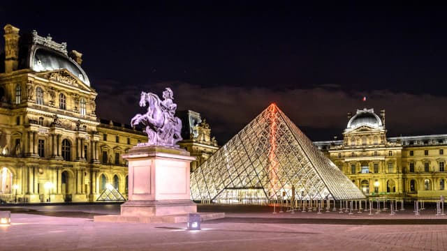 フランス・パリのルーブル美術館