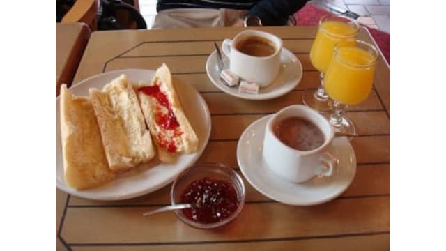 フランス料理の朝食