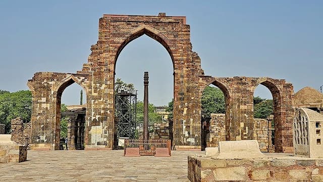 インド・デリーのヒンドゥーの鉄柱