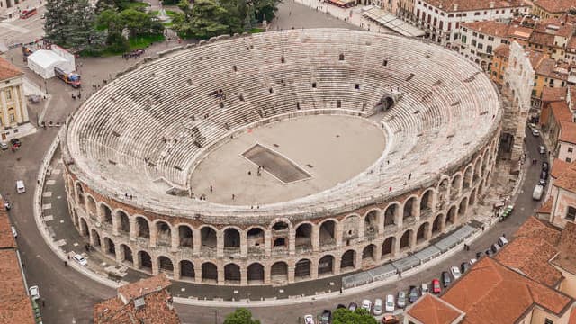 イタリア・ヴェローナのアレーナ