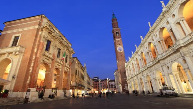 イタリア・ヴィチェンツァのシニョーリ広場