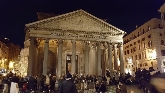 イタリア・ローマのパンテオン