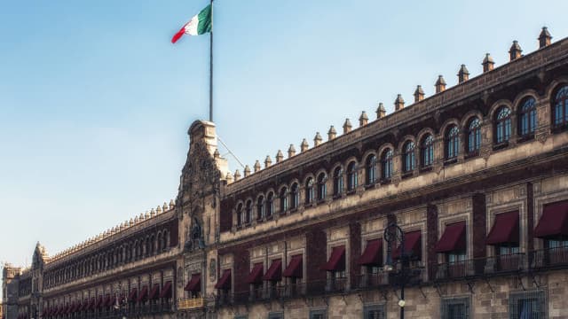 メキシコ・メキシコシティの国立宮殿