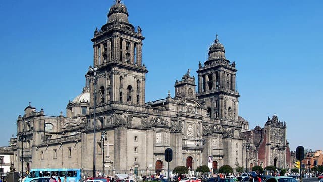 メキシコのグアダルーペ寺院