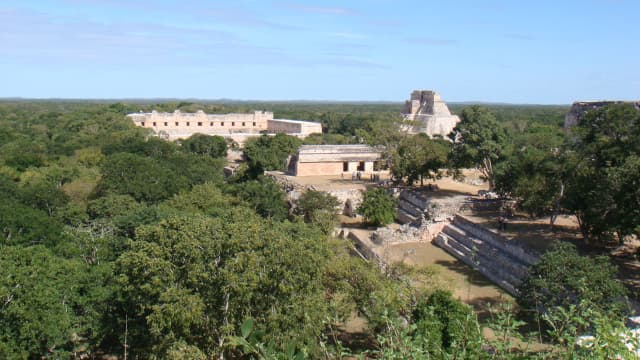 メキシコ・メリダのウシュマル遺跡