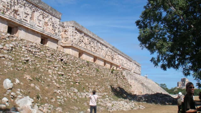 メキシコ・メリダのウシュマル遺跡の総督の宮殿