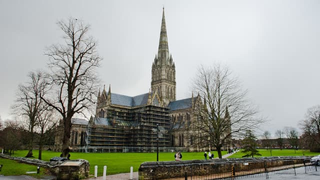 イギリス・ソールズベリーのソールズベリー大聖堂