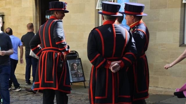 イギリス・ロンドンのロンドン塔ヨーマン・ウォーダーズ