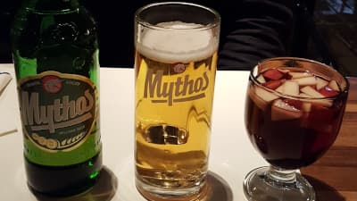 ギリシャのMythos（ミソス）とサングリア