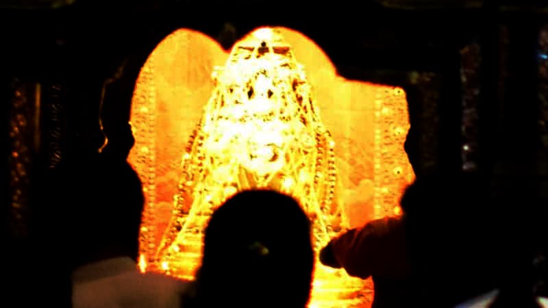 スリランカ・キャンディのダラダー・マーリガーワ寺院(仏歯寺)舎利容器