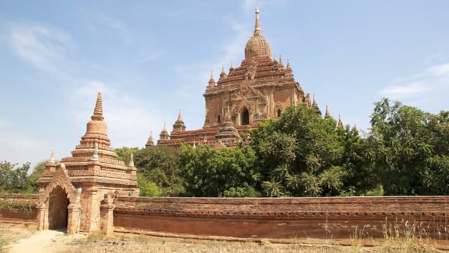 ミャンマー・パガンのティーローミンロー寺院