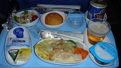 機内食：SINGAPORE AIR 成田→バンコク