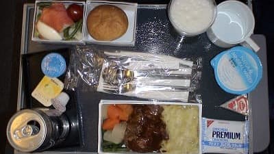 機内食：SINGAPORE AIR 成田→バンコク