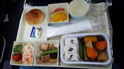 機内食：Vietnam Air 関西→ベトナム・ハノイ